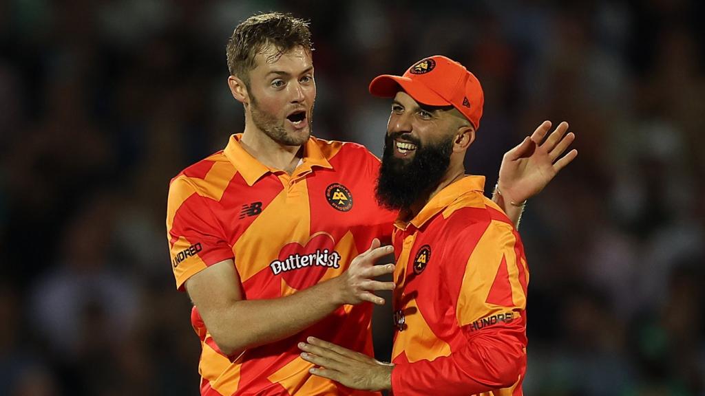 Tom Helm & Moeen Ali