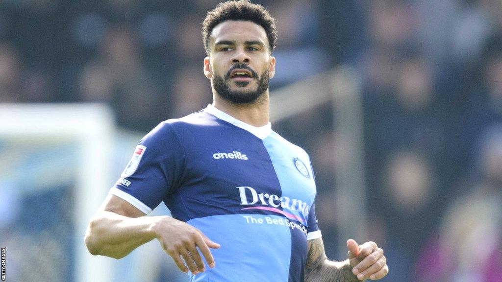 Jordan Willis playing for Wycombe