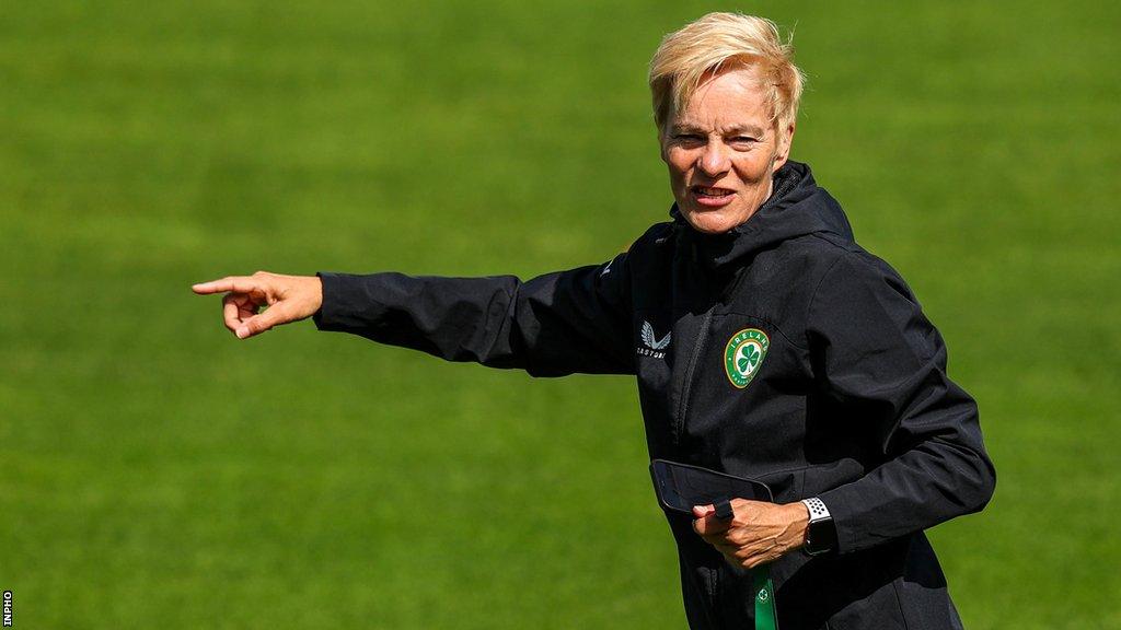 Republic of Ireland manager Vera Pauw