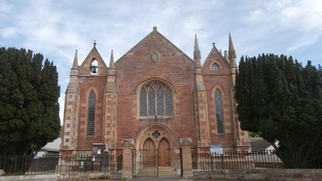 Eaglais an Iar Chrombaigh