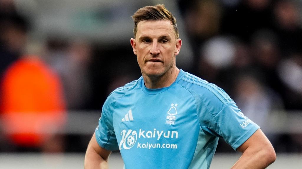 Wood ‘improving’ but remains a doubt for Man Utd