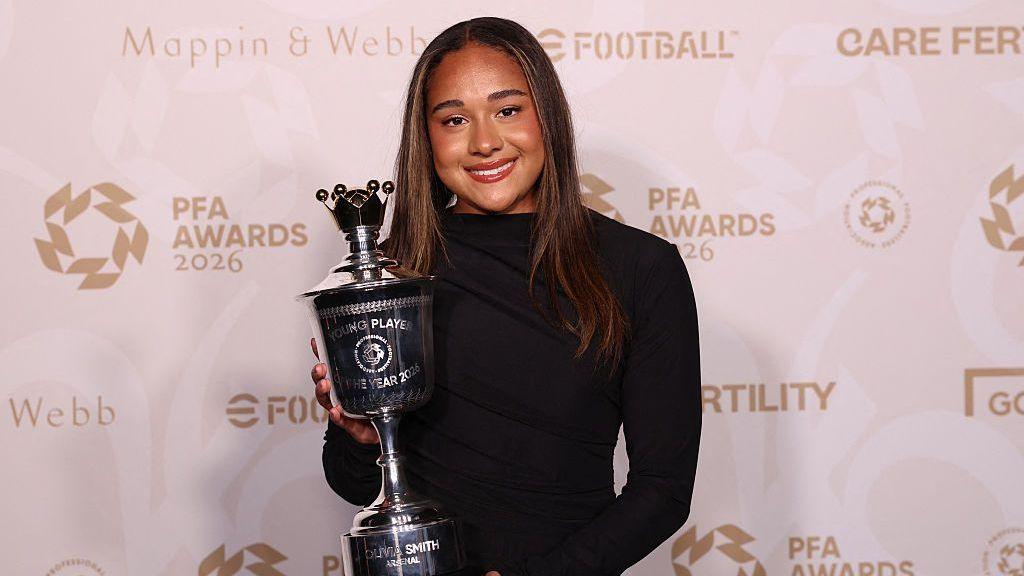 Olivia Smith with her award.
