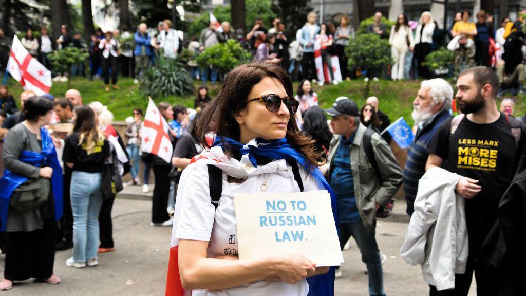 Protests against the new law in the capital Tbilisi