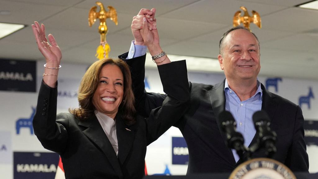 Kamala Harris and her husband Doug Emhoff