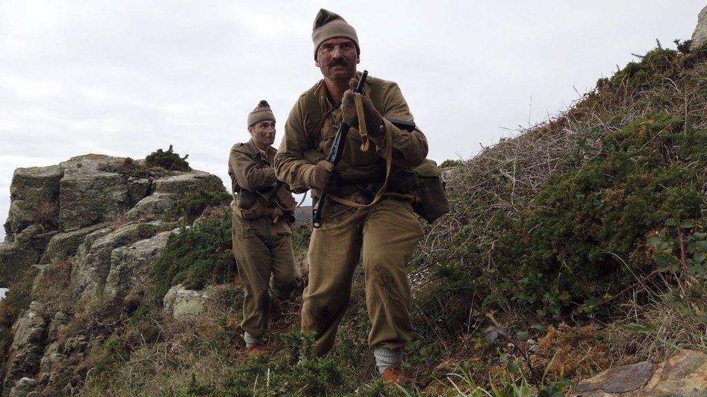 Re-enactors dressed as WW2 British commandos