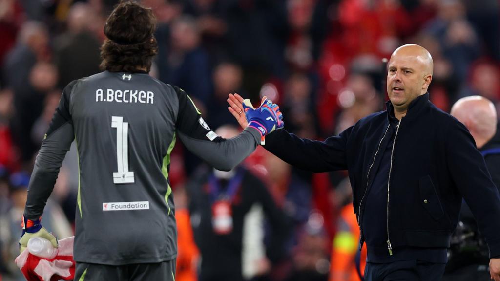 bbc.co.uk - BBC Sport - Premier League news conferences: Arne Slot gives update on Alisson's fitness and future