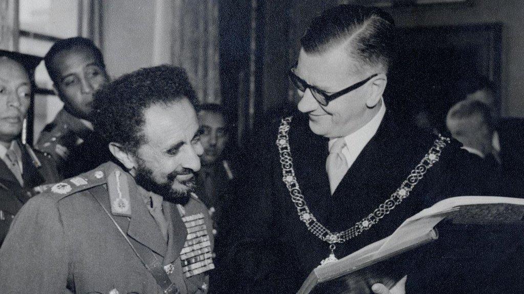 Black and white photo of Emperor Haile Selassie pictured left with the Mayor of Bath, Cllr. Gallop pictured right