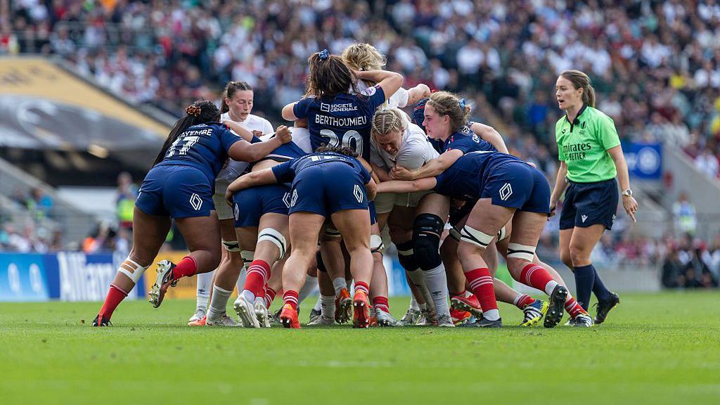 England and france in a scrum mid game