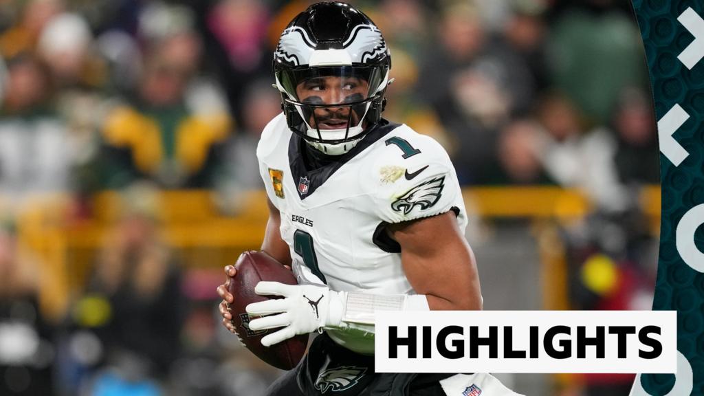 Eagles Secure Narrow Win Over Packers