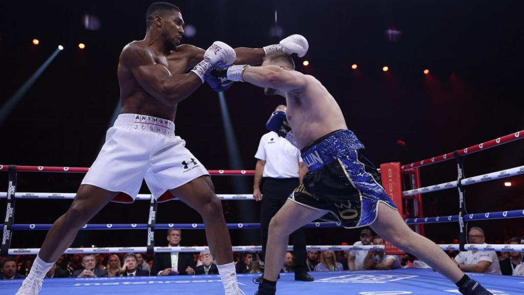 Anthony Joshua punches Otto Wallin