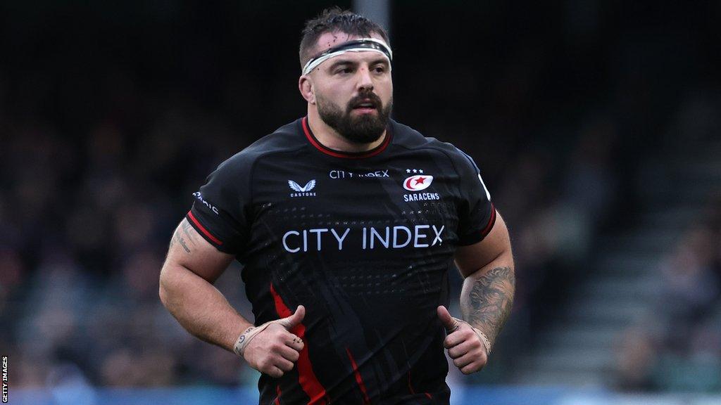 Alec Clarey on the field during a Saracens game