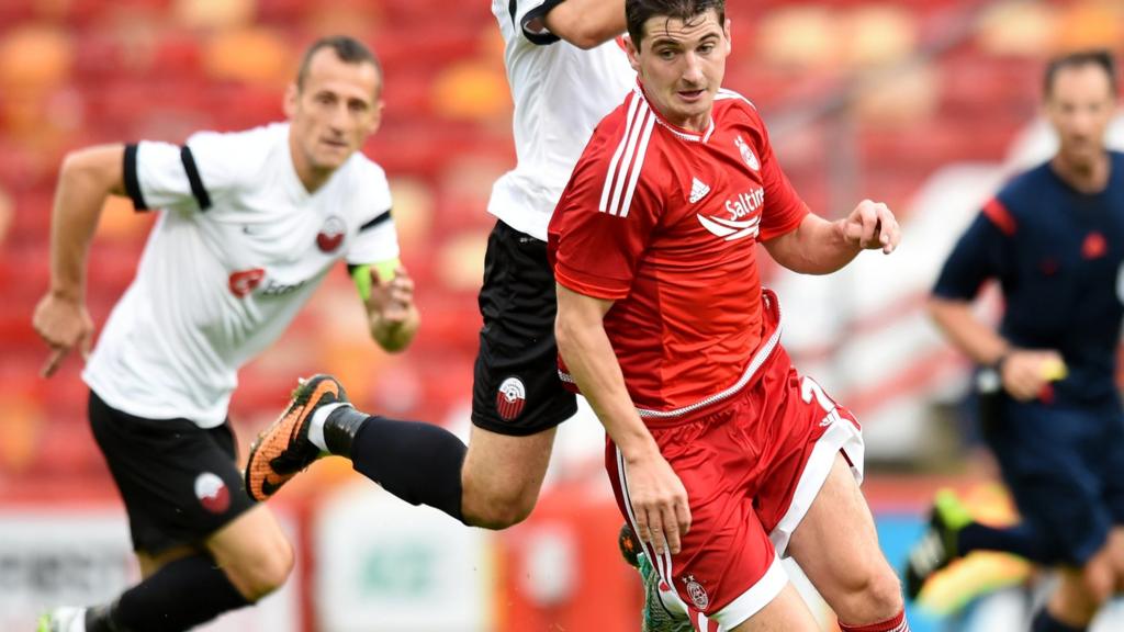 Aberdeen midfielder Kenny McLean