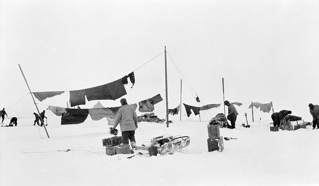 Crew of Endurance try to dry clothes and blankets