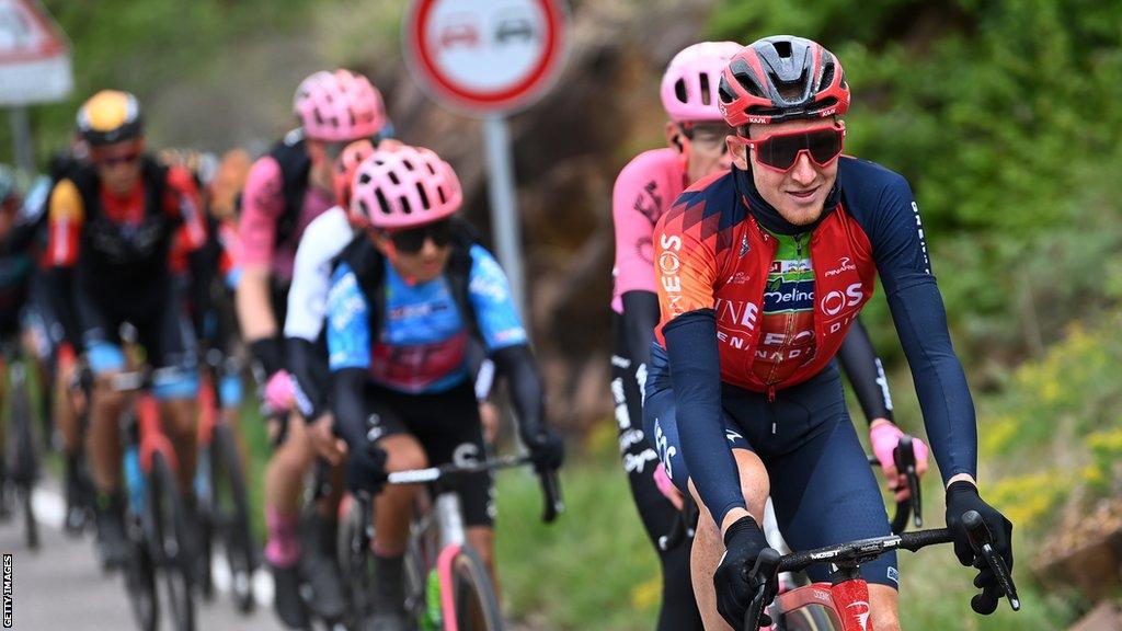 Tao Geoghegan Hart in action at the Tour of the Alps