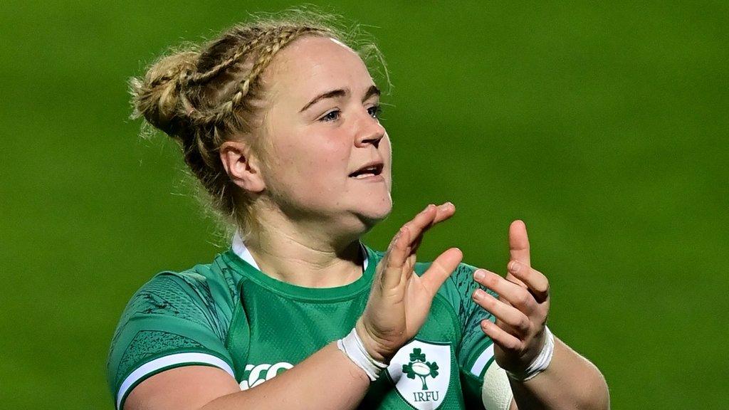 Moloney applauding the Irish fans