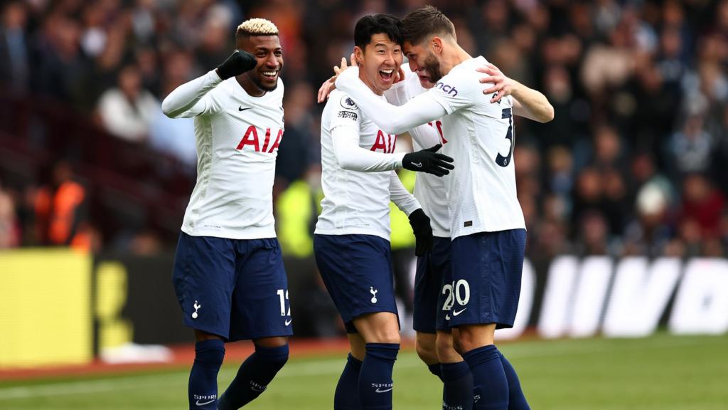 Spurs celebrate