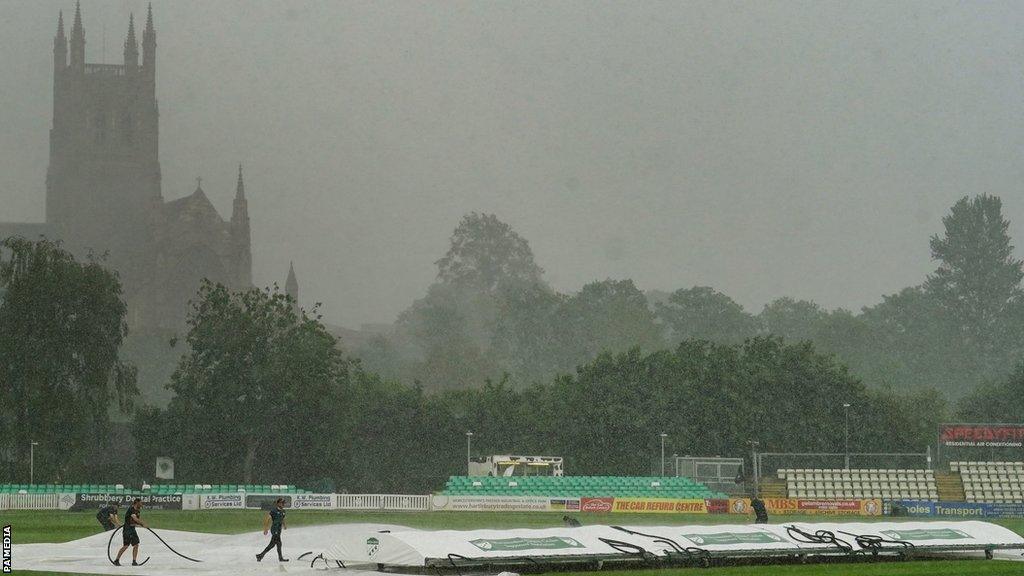 Lightning and heavy rain interrupted the Charlotte Edwards Cup final at New Road, Worcester