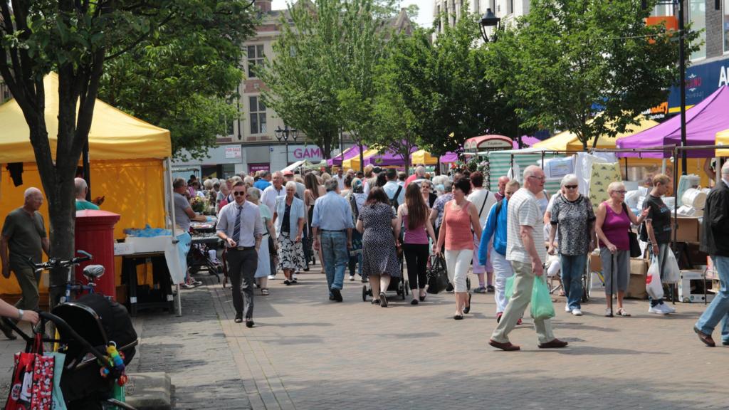 BBC Local Live: Sheffield and South Yorkshire on Tuesday 26 July - BBC News