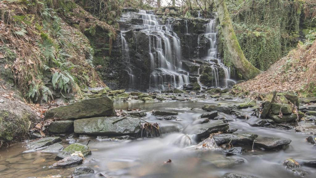 Folly Dolly Falls at Meltham