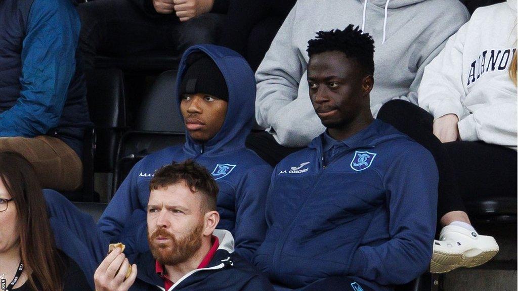 Aphelele Teto (left) in the Livingston stand