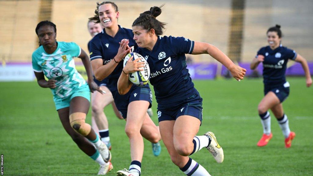 Lisa Thomson try