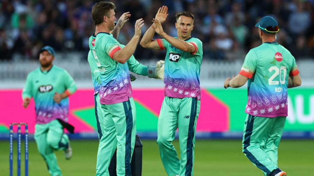 Tom Curran celebrates a wicket