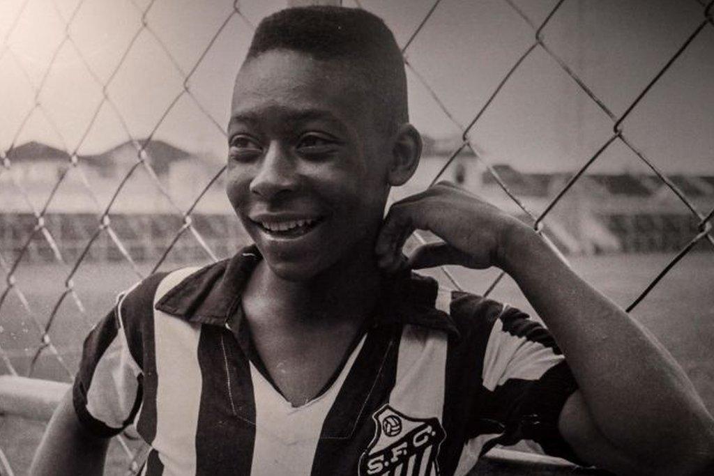 Young Pele in a Santos shirt