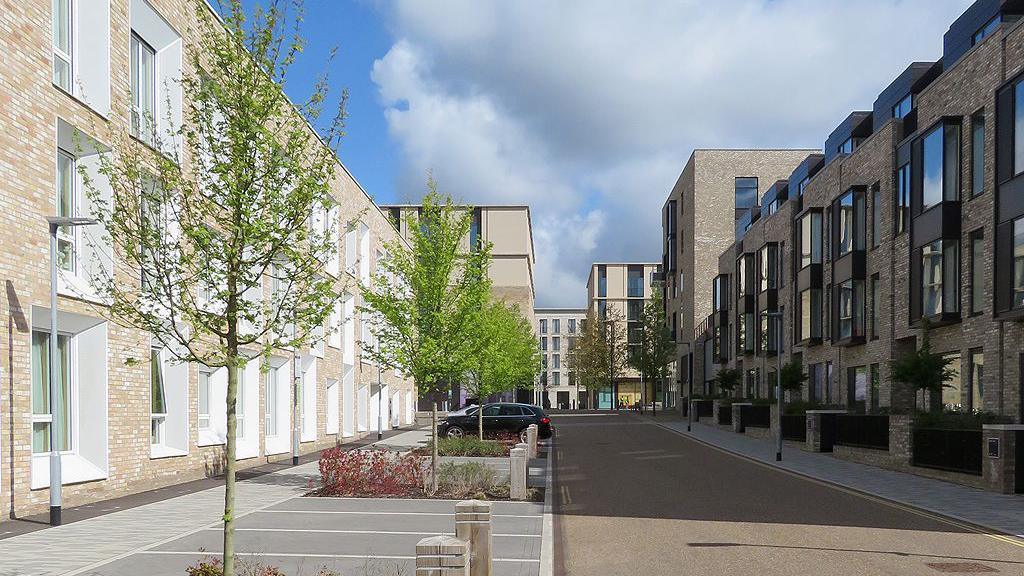 Eddington up Burkitt Lane in 2021