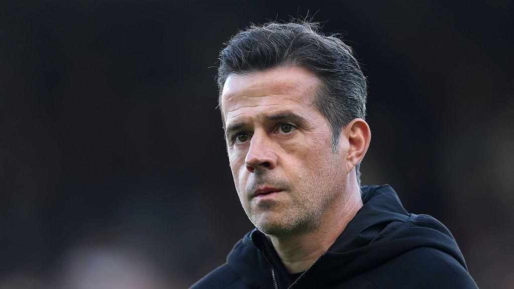 Marco Silva on the touchline during Fulham's Premier League match against Burnley on 21 March