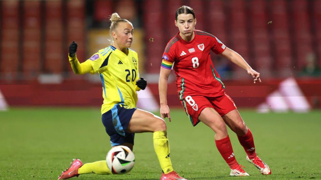 Cymru v Sweden