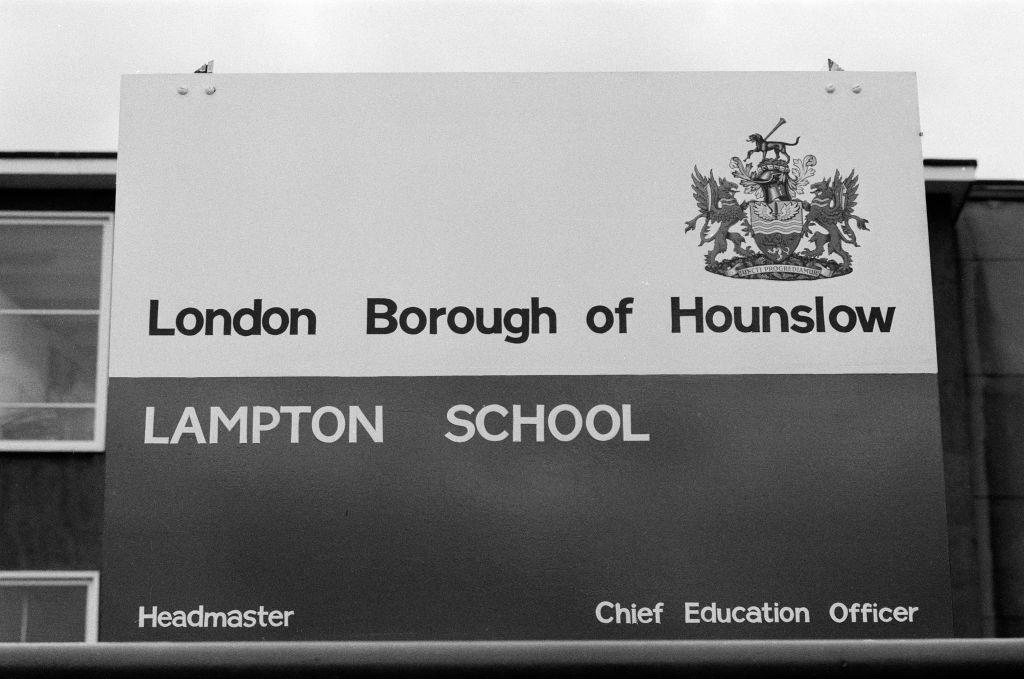 Sign for Lampton School