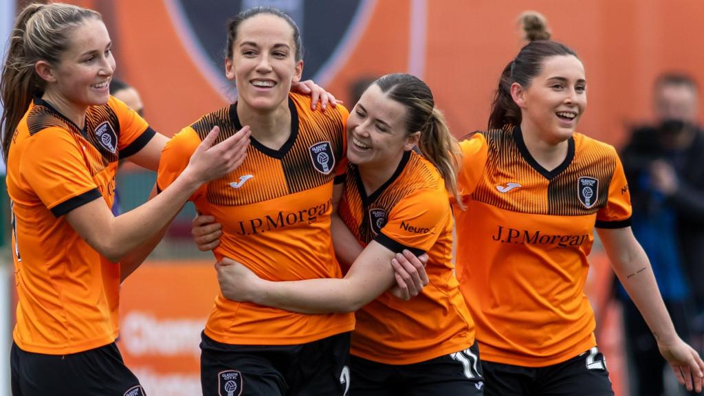 Glasgow City celebrate