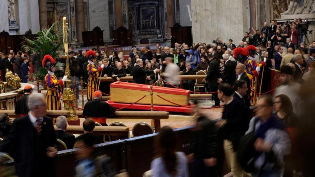 People pay respects as Pope Francis lies in state in St. Peter's Basilica