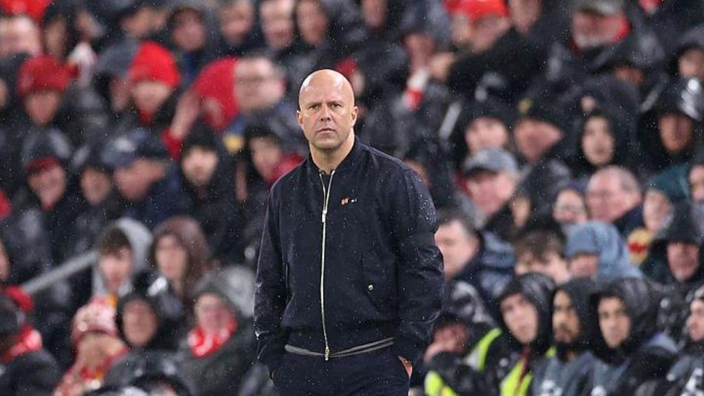 إخفاق غامبل وإنهاء مسيرة ليفربول نحو الألقاب