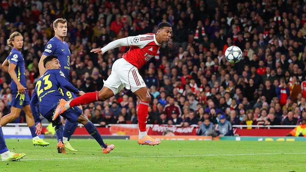 Gabriel Magalhaes of Arsenal scores their side's first goal