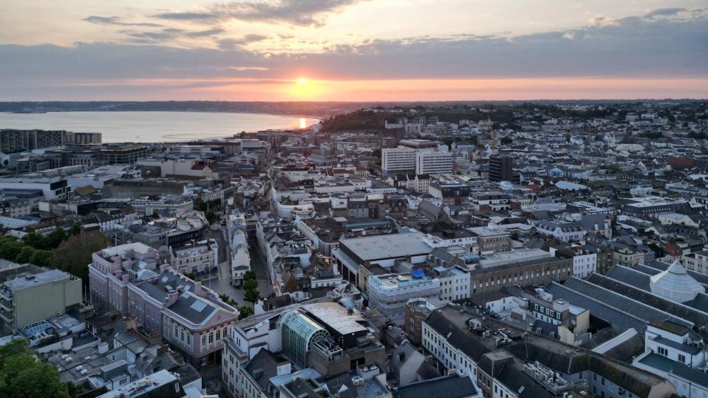 Inflation falls to 2.3% in Jersey