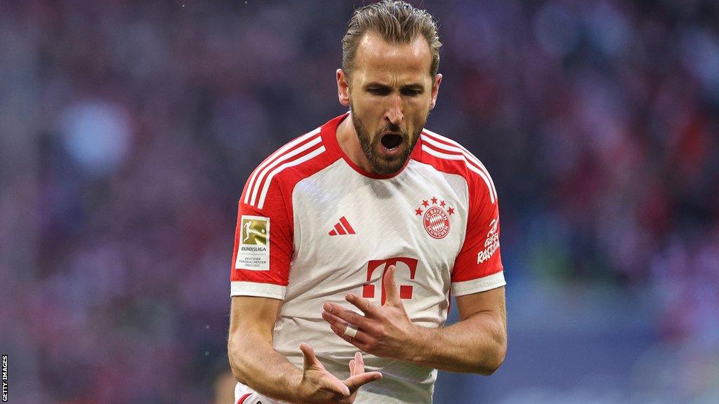 Harry Kane playing for Bayern Munich