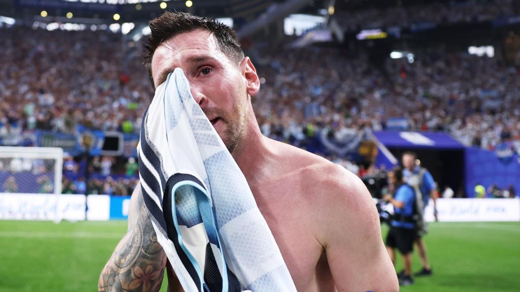 Argentina and Egypt players during their 2026 World Cup last-16 match