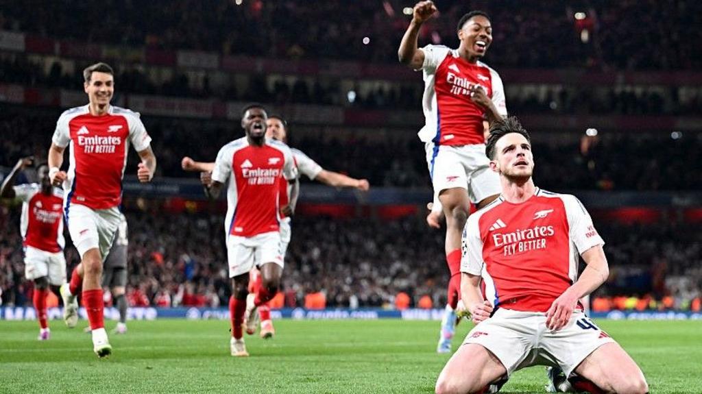 Declan Rice and Arsenal players celebrate during their 3-0 first leg win over Real Madrid