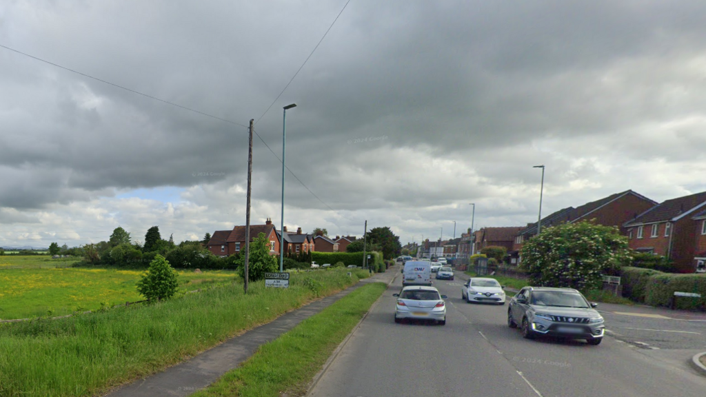 A google image showing the A38 as you come into Norton with cars on the single-carriageway road