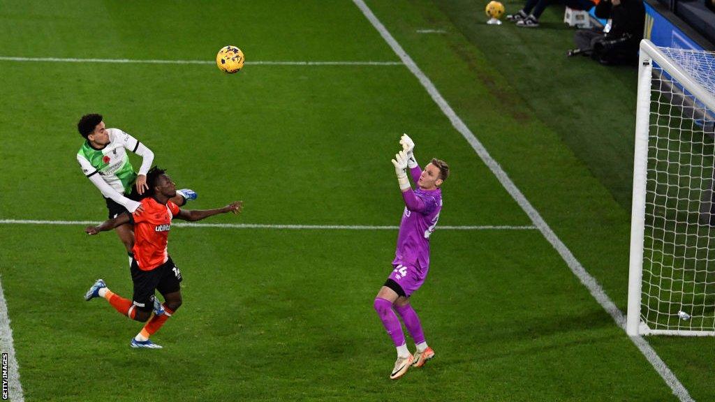 Luis Diaz scores a late equaliser for Liverpool