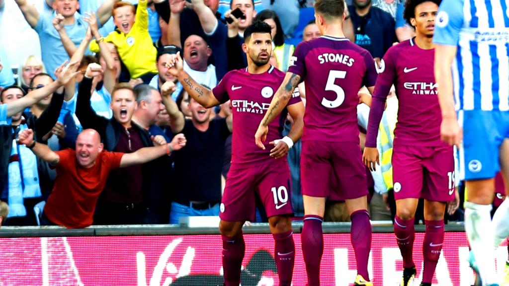 Sergio Aguero celebrates