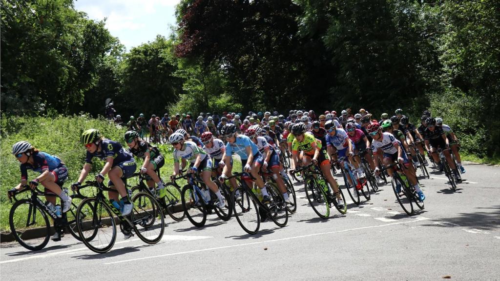 Women's Tour through Watford village, Northamptonshire