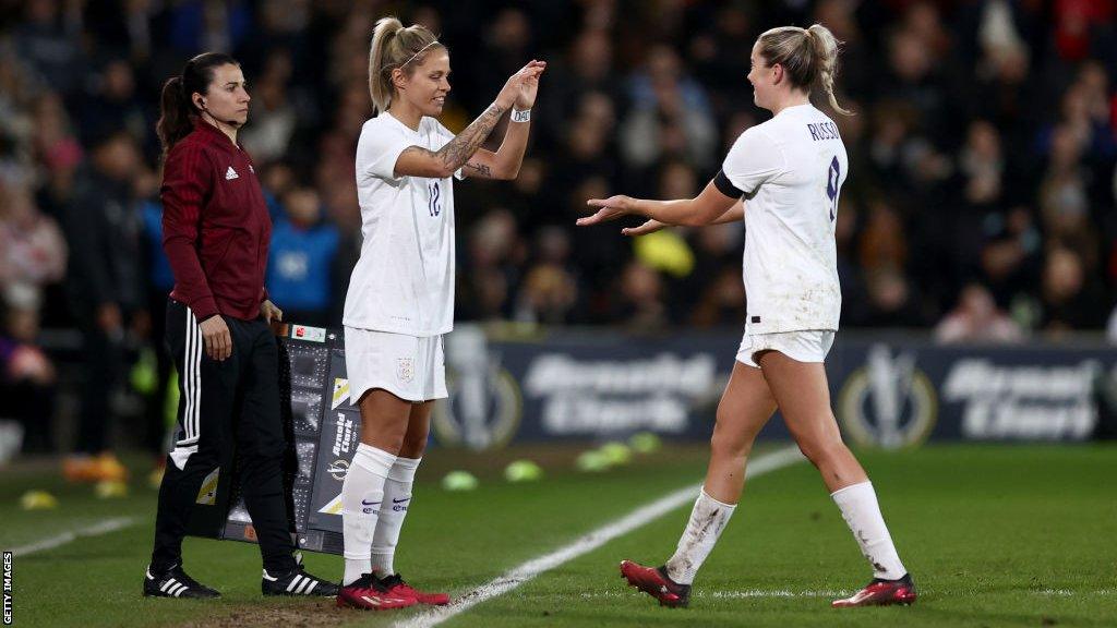 Rachel Daly coming on for Alessia Russo against South Korea