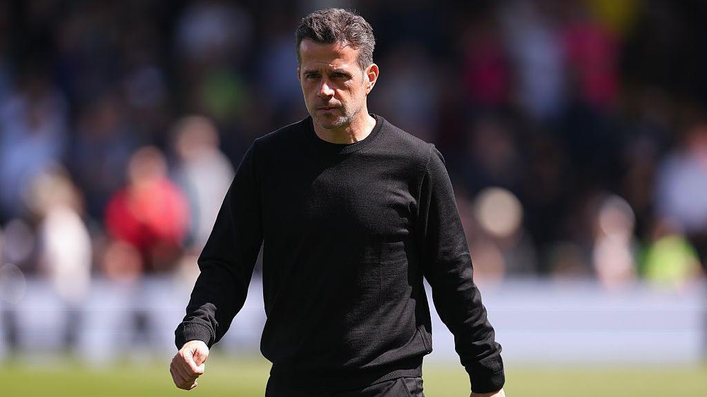 Marco Silva walking with purpose before Fulham's win against Aston Villa