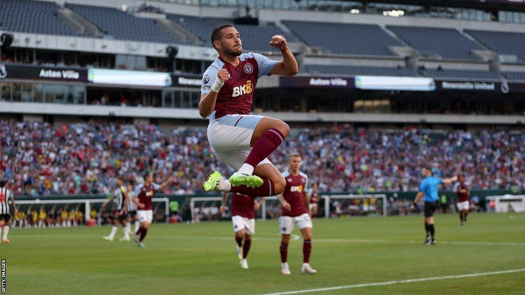 Emiliano Buendia celebrating his goal