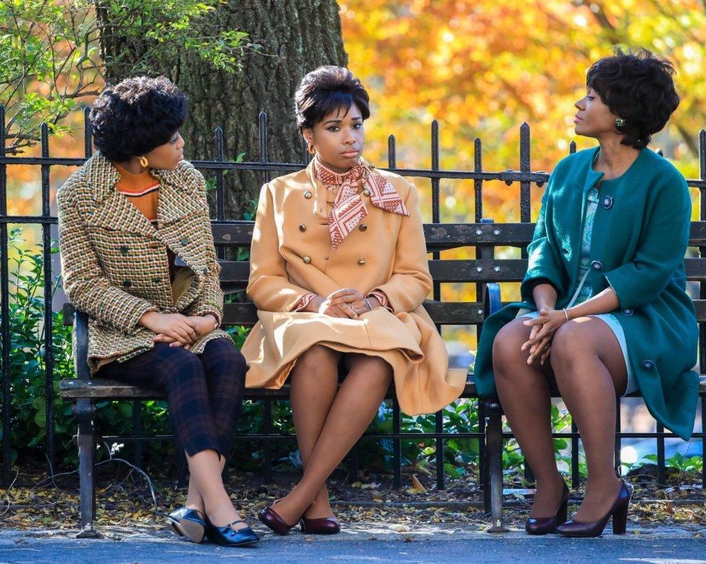 Jennifer Hudson films a scene from Aretha in New York