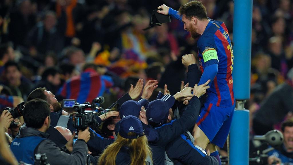 Lionel Messi celebrates their victory