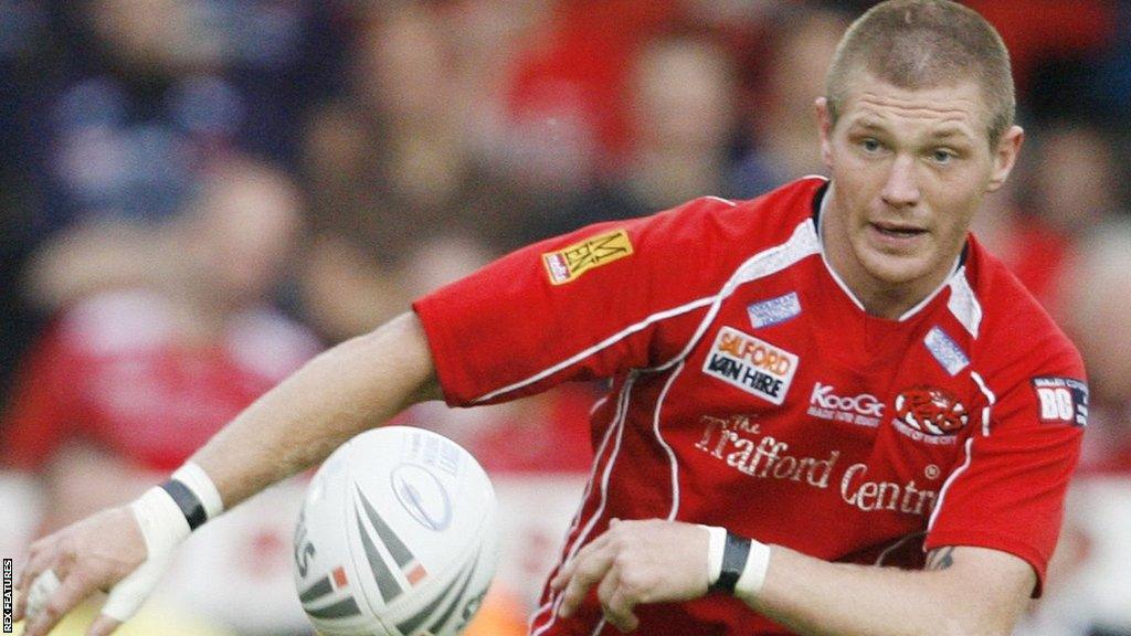 Malcolm Alker playing for Salford