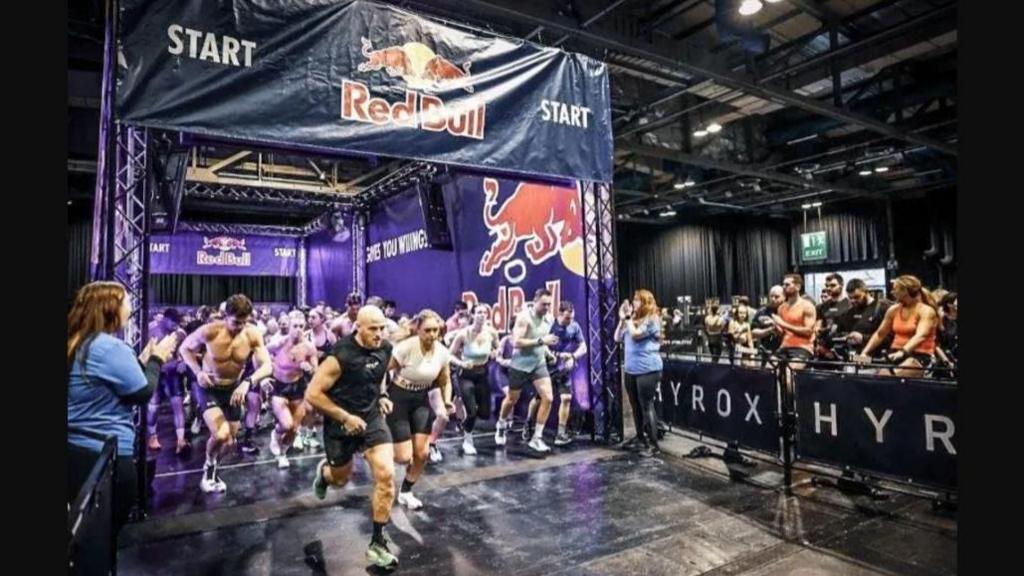 A crowd of people start their race inside Glasgow's SEC.